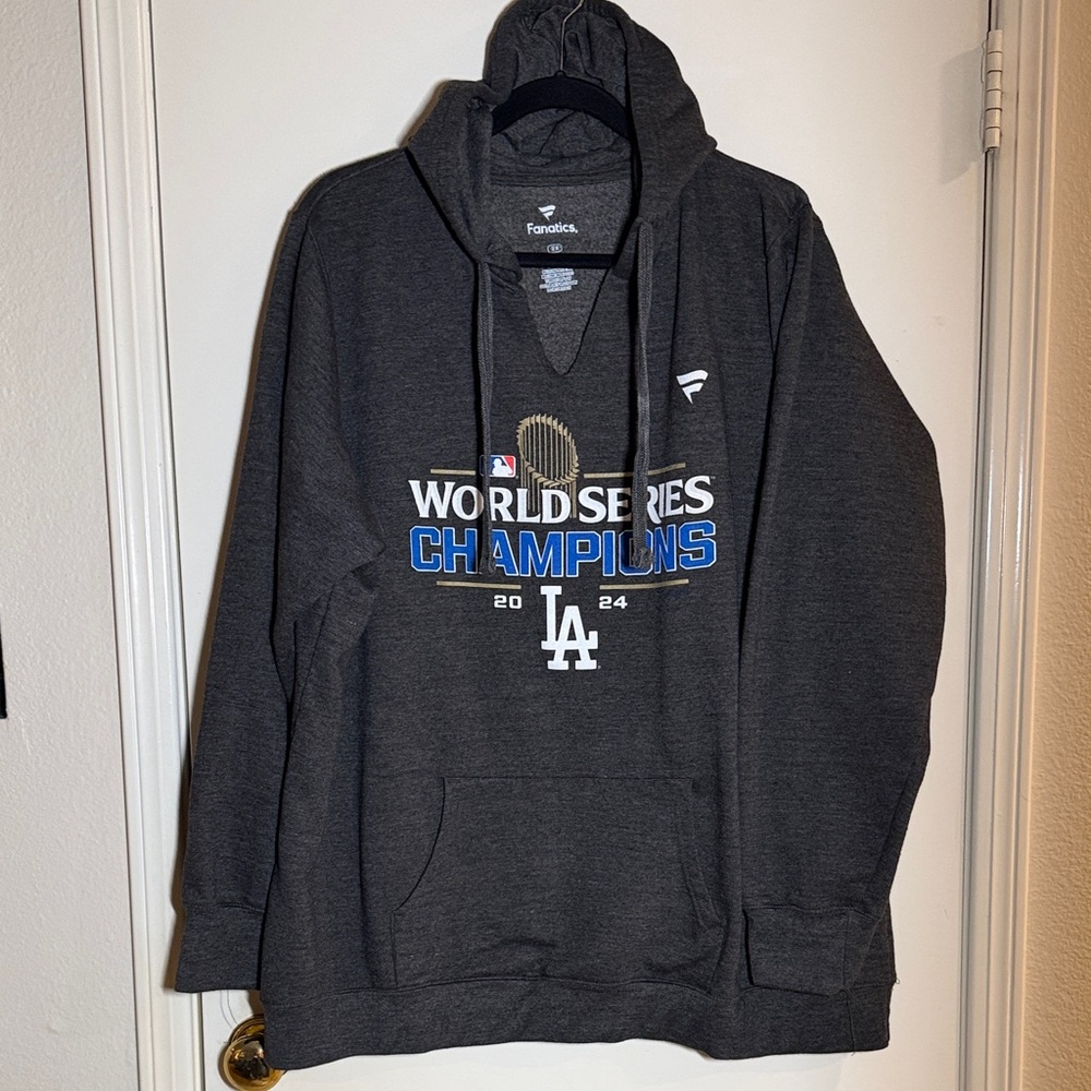 Los Angeles Dodgers 2024 World Series Champions Pullover Hoodie Size 2X